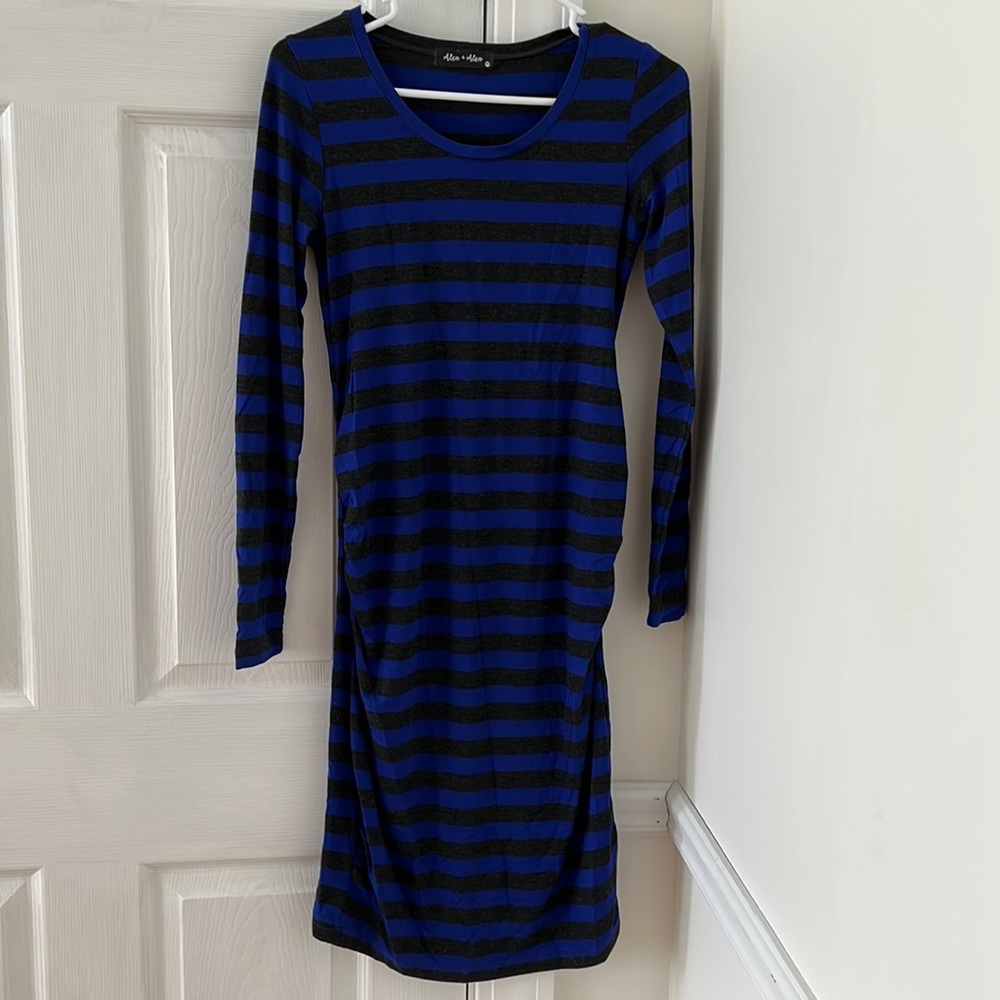 Alex + Alex maternity dress
